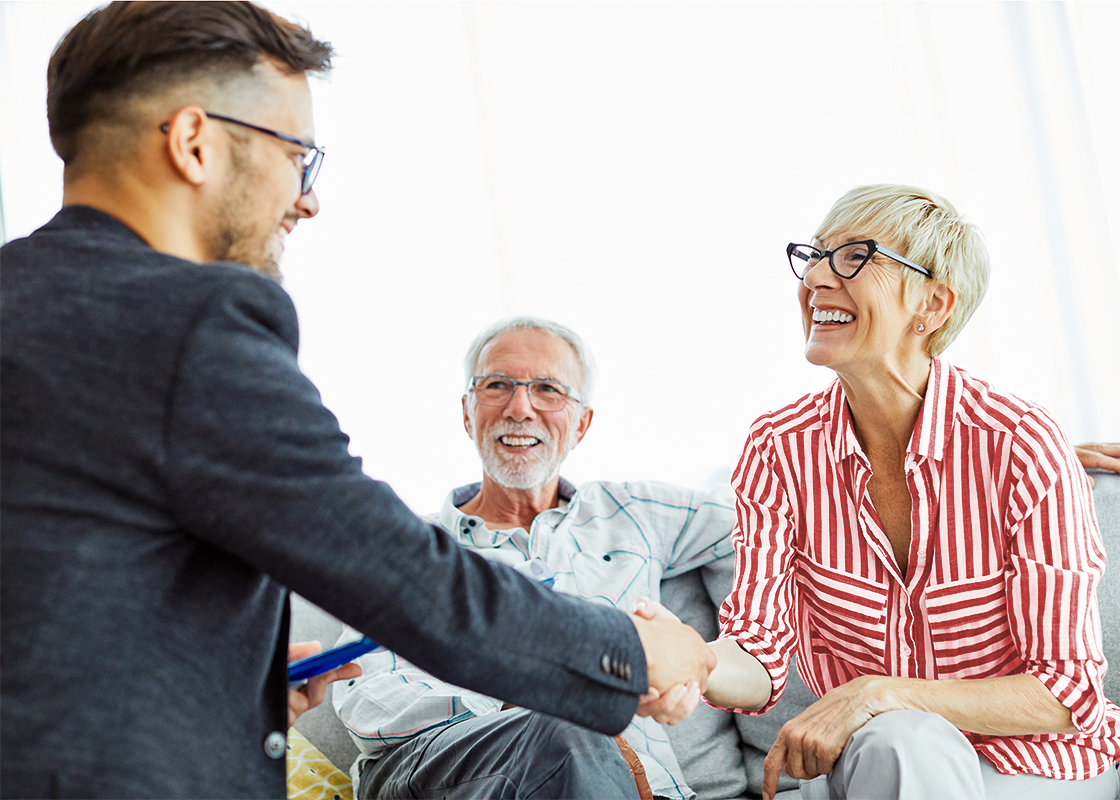 Adviser with clients