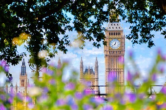 Big Ben in the background