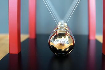 Pendulum swing close up